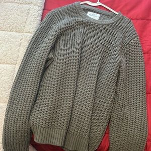 Xl hollister knit sweater